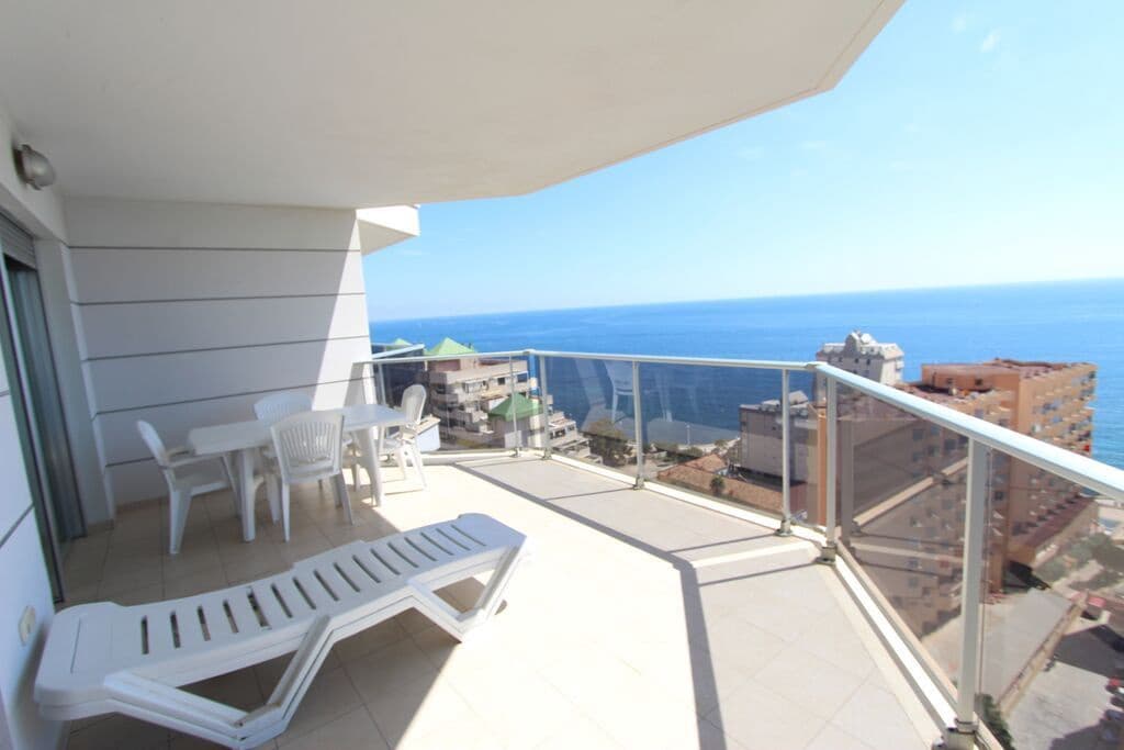 Apartamento de 1 habitación en Calpe / Calp en venta con piscina garaje - 315.000 € (Ref: 9300486)