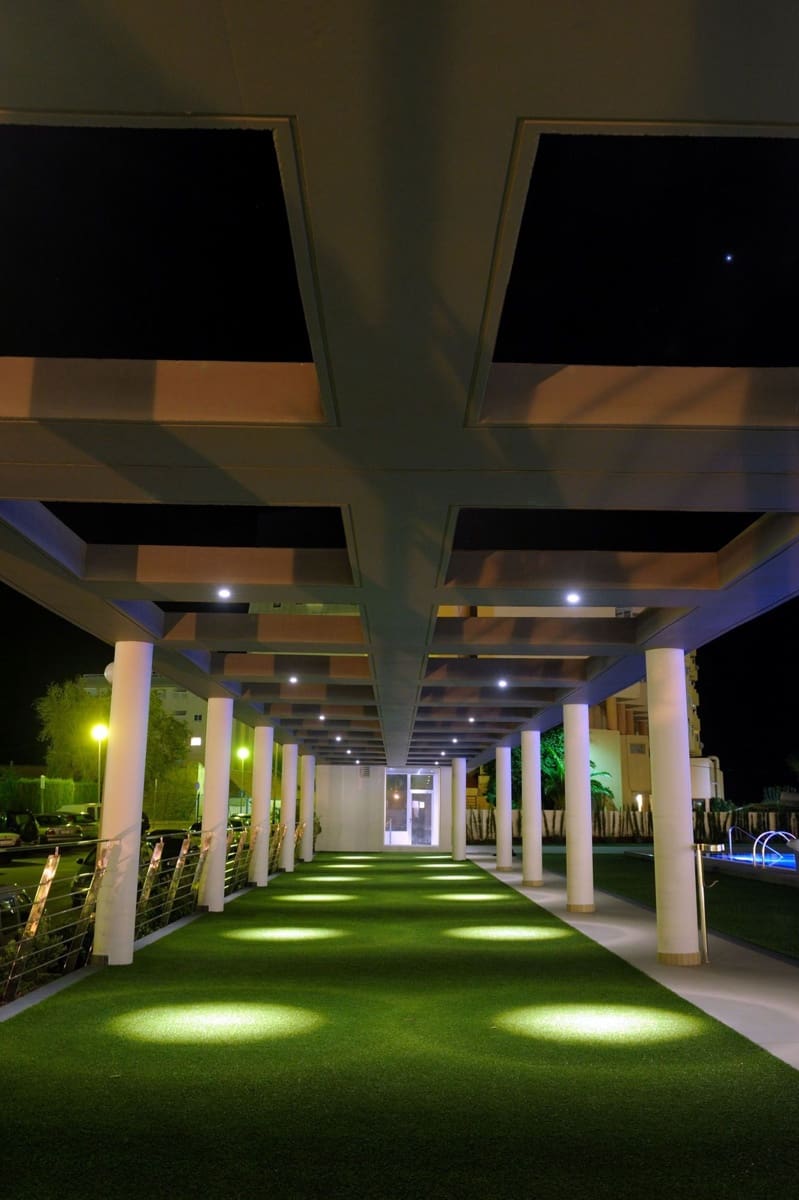 Apartamento de 1 habitación en Calpe / Calp en venta con piscina garaje - 315.000 € (Ref: 9300486)