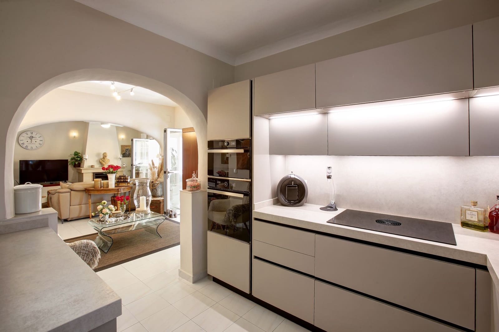 4 bedroom Villa for sale in Calpe / Calp with pool garage - € 995,000 (Ref: 9395723)