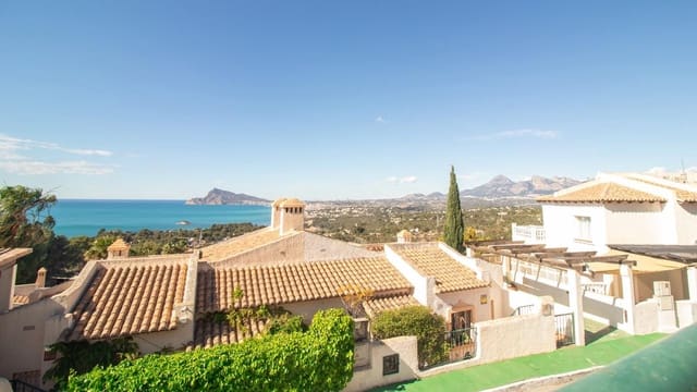 4 camera da letto Villetta Bifamiliare in vendita in Altea con piscina garage - 520.000 € (Rif: 9398191)