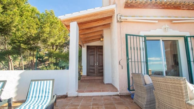 4 camera da letto Villetta Bifamiliare in vendita in Altea con piscina garage - 520.000 € (Rif: 9398191)