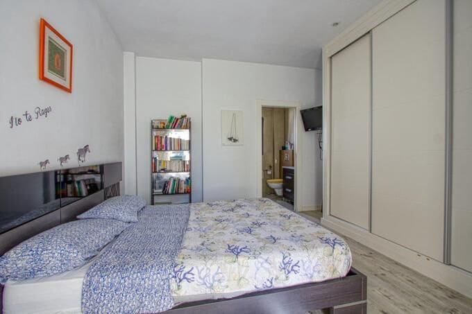 4 bedroom Villa for sale in Polop with pool garage - € 895,000 (Ref: 9402889)