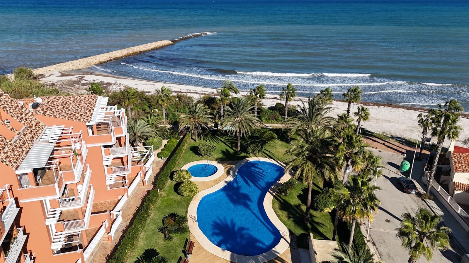 2 soverom Leilighet til salgs i Denia med svømmebasseng garasje - € 350 000 (Ref: 9445771)