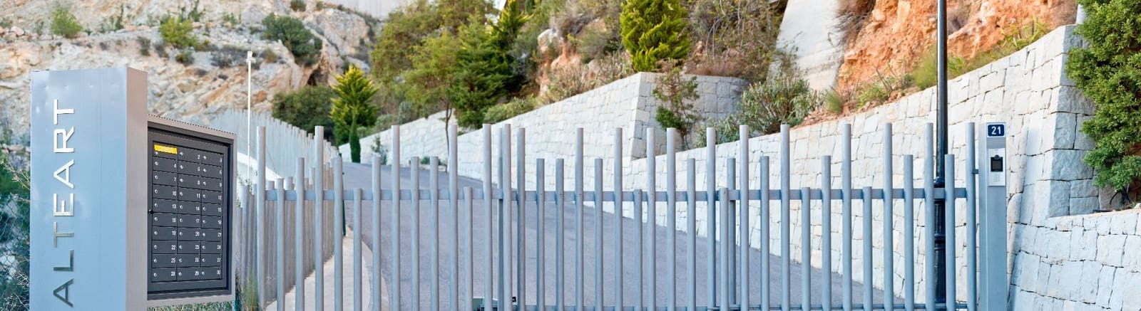 4 quarto Moradia para venda em Altea com piscina garagem - 2 146 000 € (Ref: 9491084)