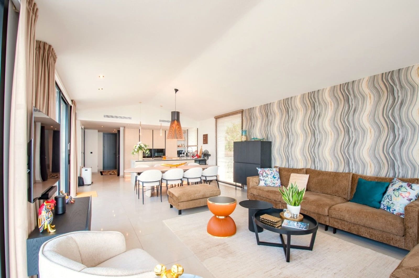 3 bedroom Villa for sale in Benissa with pool garage - € 2,600,000 (Ref: 9496860)