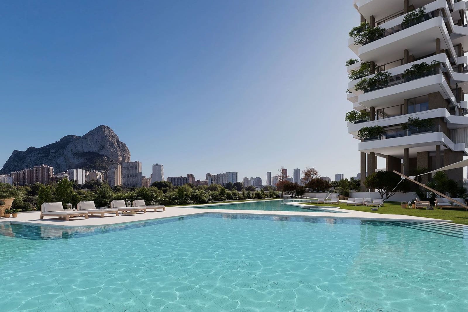 3 bedroom Apartment for sale in Calpe / Calp - € 877,000 (Ref: 9560909)