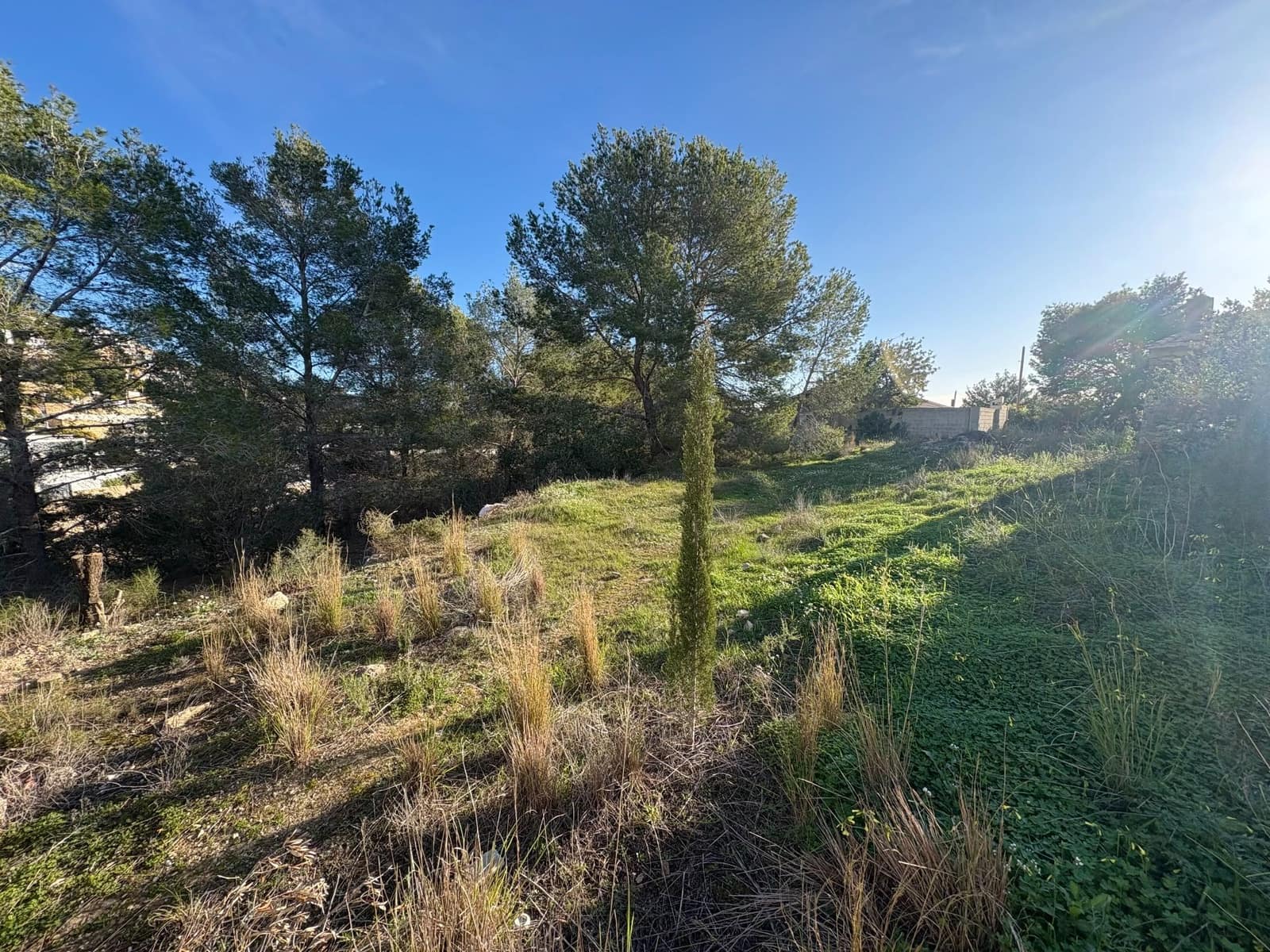 Rakentamaton maa myytävänä paikassa Benissa - 520 000 € (Ref: 9564319)