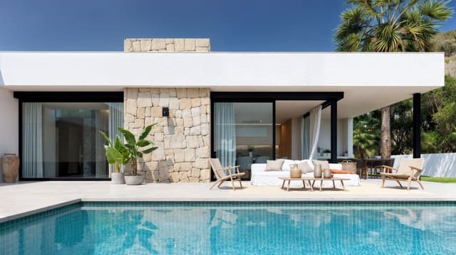 3 bedroom Villa for sale in Benitachell / Benitatxell with pool garage - € 895,000 (Ref: 9594656)