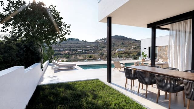 3 bedroom Villa for sale in Benitachell / Benitatxell with pool garage - € 895,000 (Ref: 9594656)