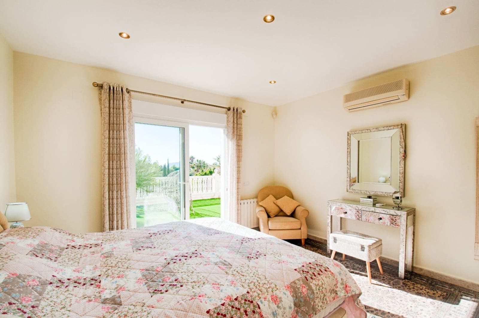 5 makuuhuone Huvila myytävänä paikassa Moraira mukana uima-altaan 
autotalli - 1 990 000 € (Ref: 9594657)