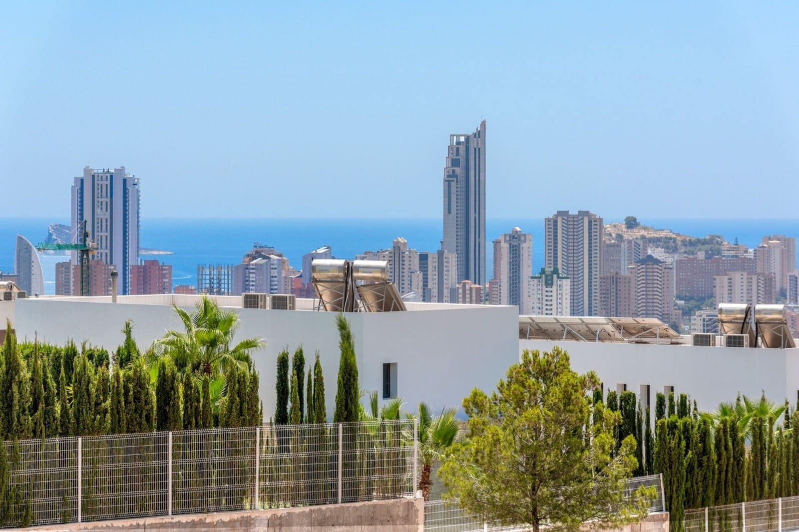 2 Zimmer Doppelhaus zu verkaufen in Finestrat mit Pool Garage - 295.000 € (Ref: 9618936)