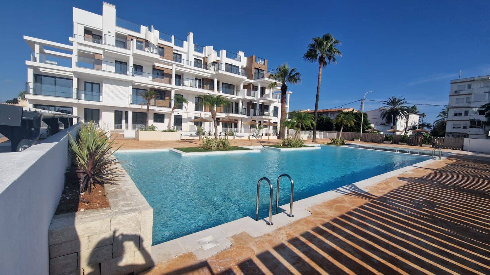 2 soveværelse Lejlighed til salg i Denia med swimmingpool garage - € 285.000 (Ref: 9627198)