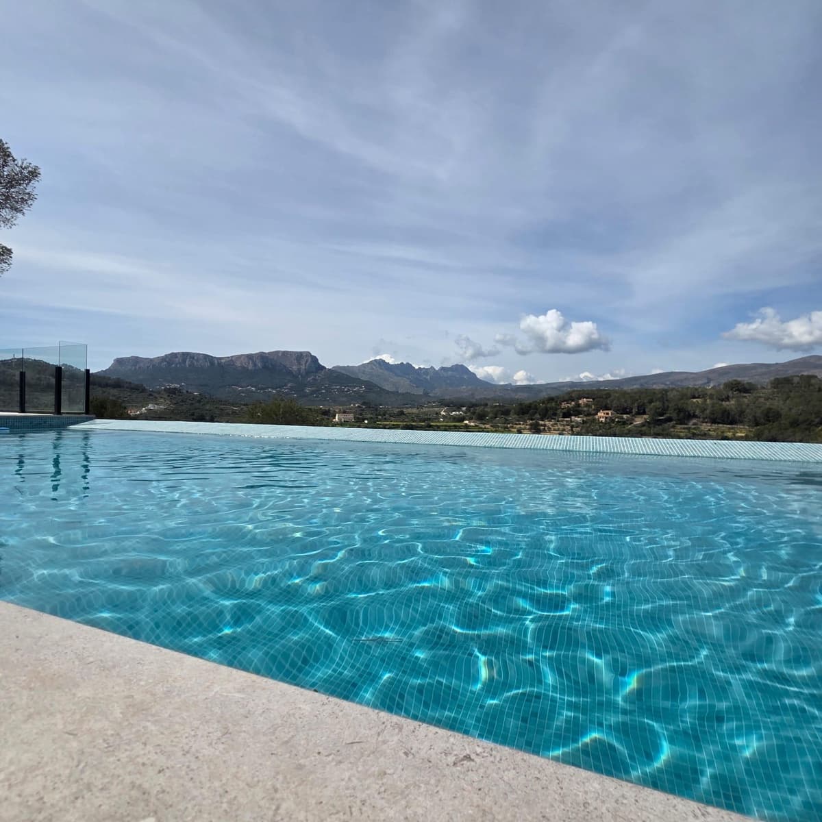 3 sovrum Villa till salu i Calpe / Calp med pool garage - 1 135 000 € (Ref: 9690025)