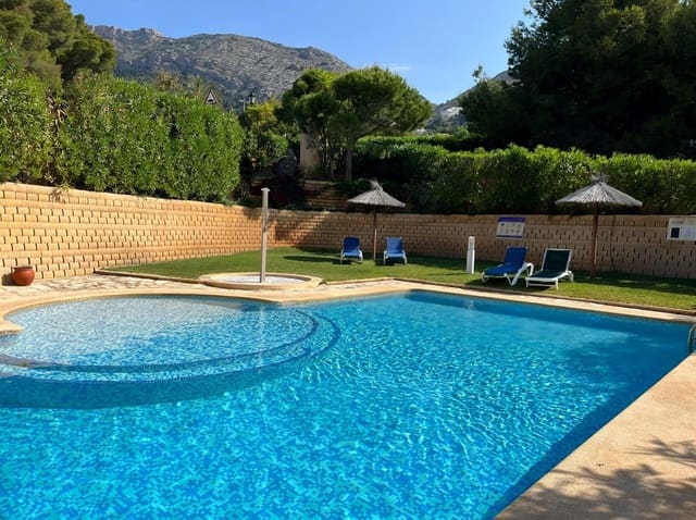 2 soveværelse Semi-Rækkehus til salg i Altea med swimmingpool garage - € 340.000 (Ref: 9777651)