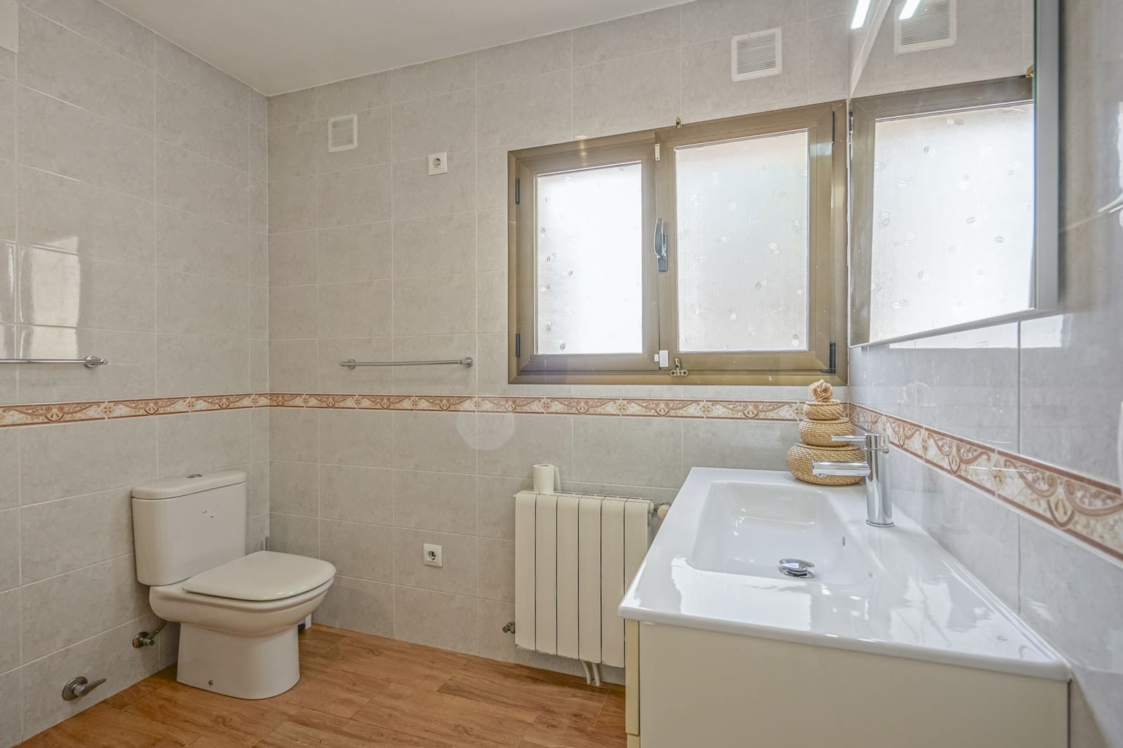 5 sypialnia Willa na sprzedaż w Pinosol - 630 000 € (Ref: 9809895)