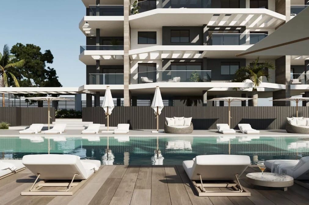 2 bedroom Apartment for sale in Calpe / Calp with pool garage - € 430,000 (Ref: 9809902)