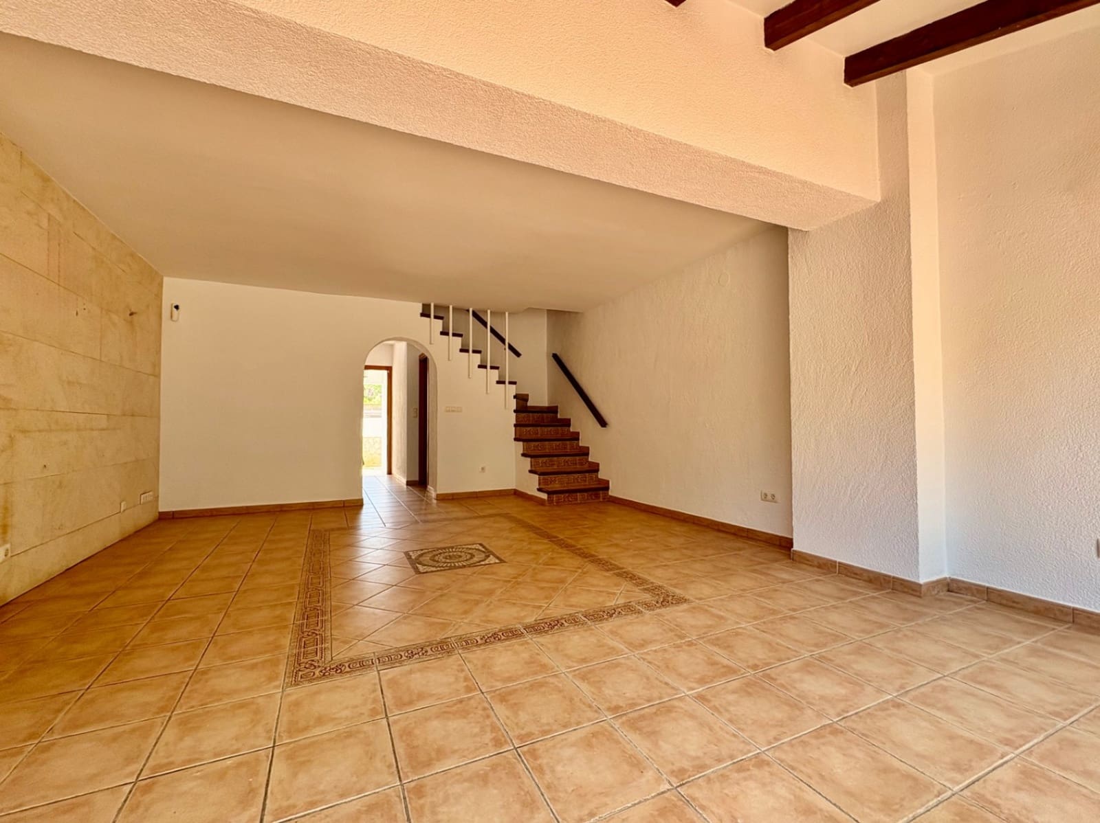 4 soveværelse Rækkehus til salg i Denia - € 340.000 (Ref: 9838740)