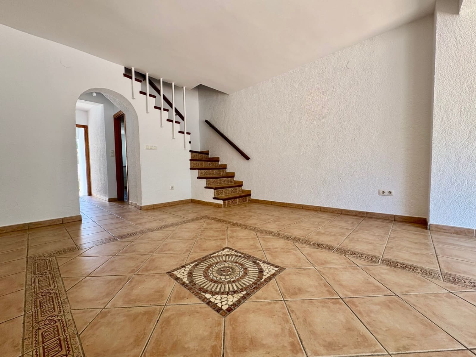 4 soveværelse Rækkehus til salg i Denia - € 340.000 (Ref: 9838740)