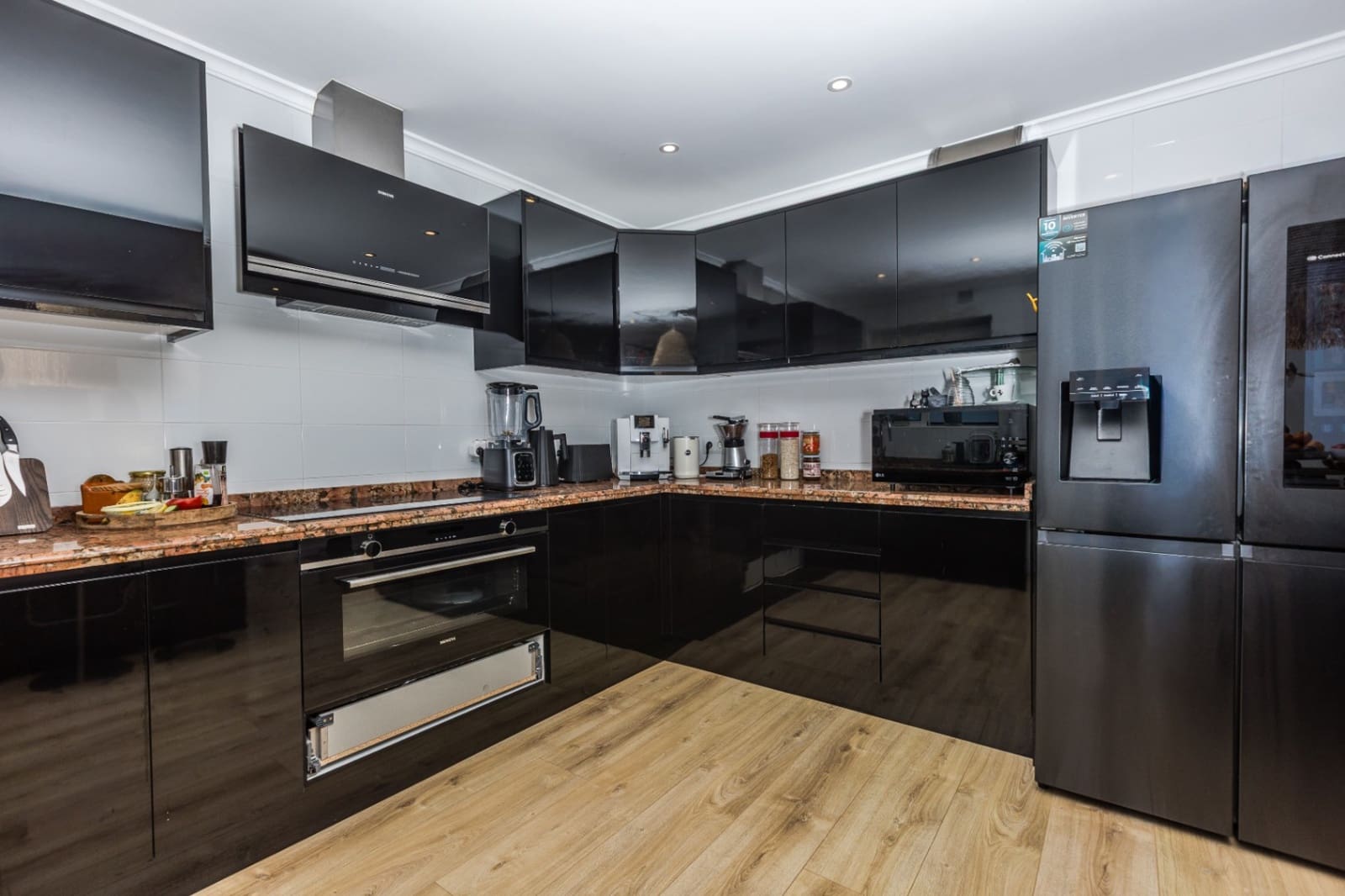 4 soveværelse Villa til salg i Javea / Xabia med garage - € 2.190.000 (Ref: 9854703)