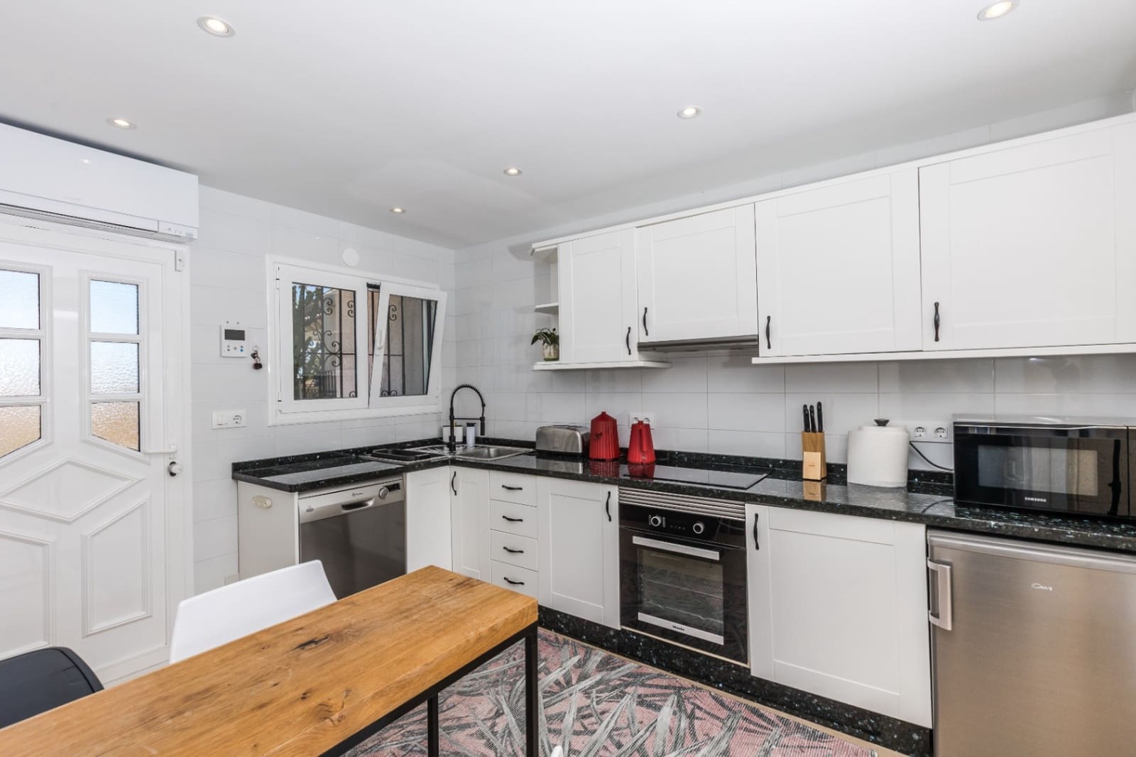 4 soveværelse Villa til salg i Javea / Xabia med garage - € 2.190.000 (Ref: 9854703)
