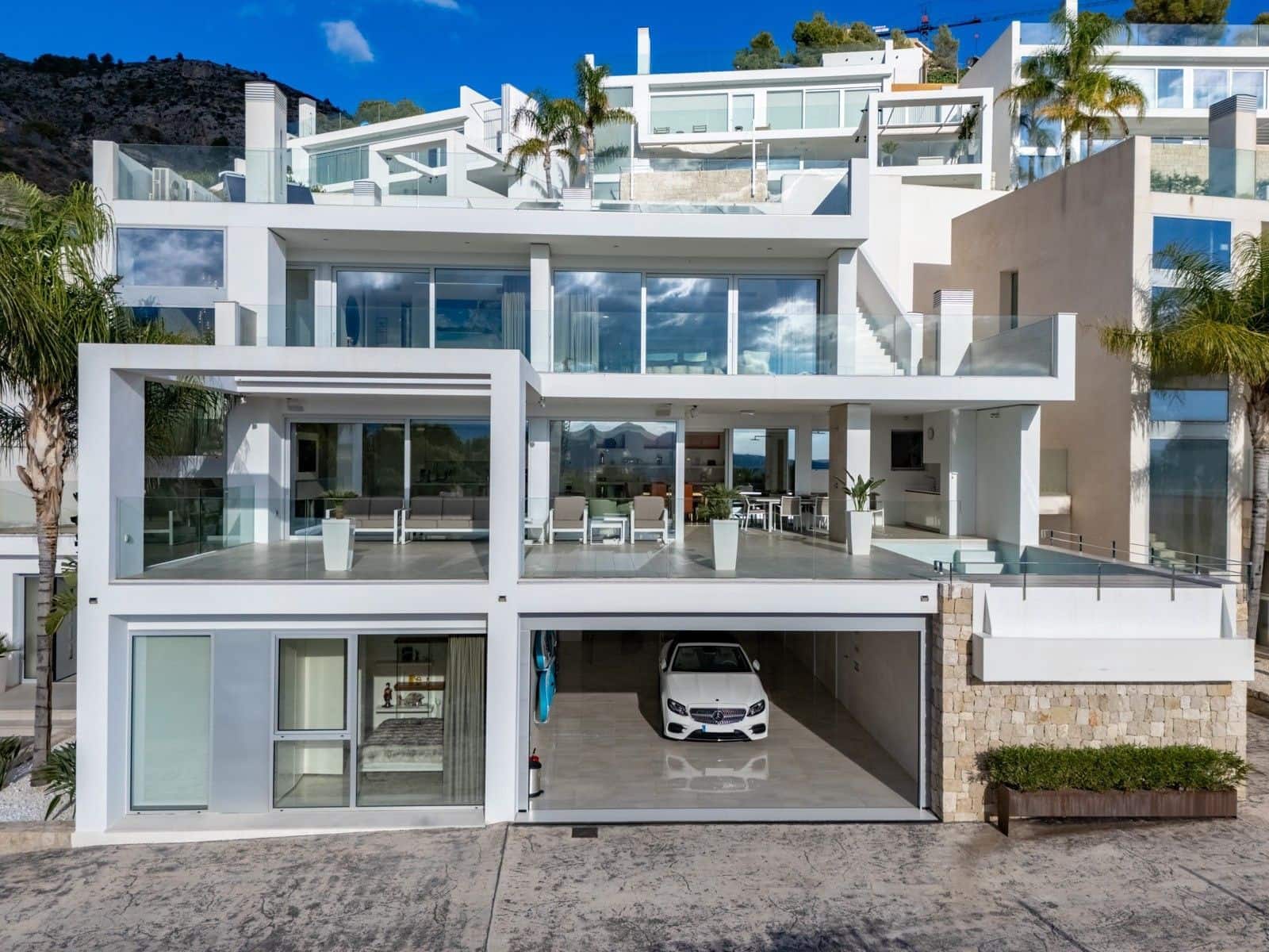 4 Zimmer Villa zu verkaufen in Altea mit Pool Garage - 1.500.000 € (Ref: 9880399)