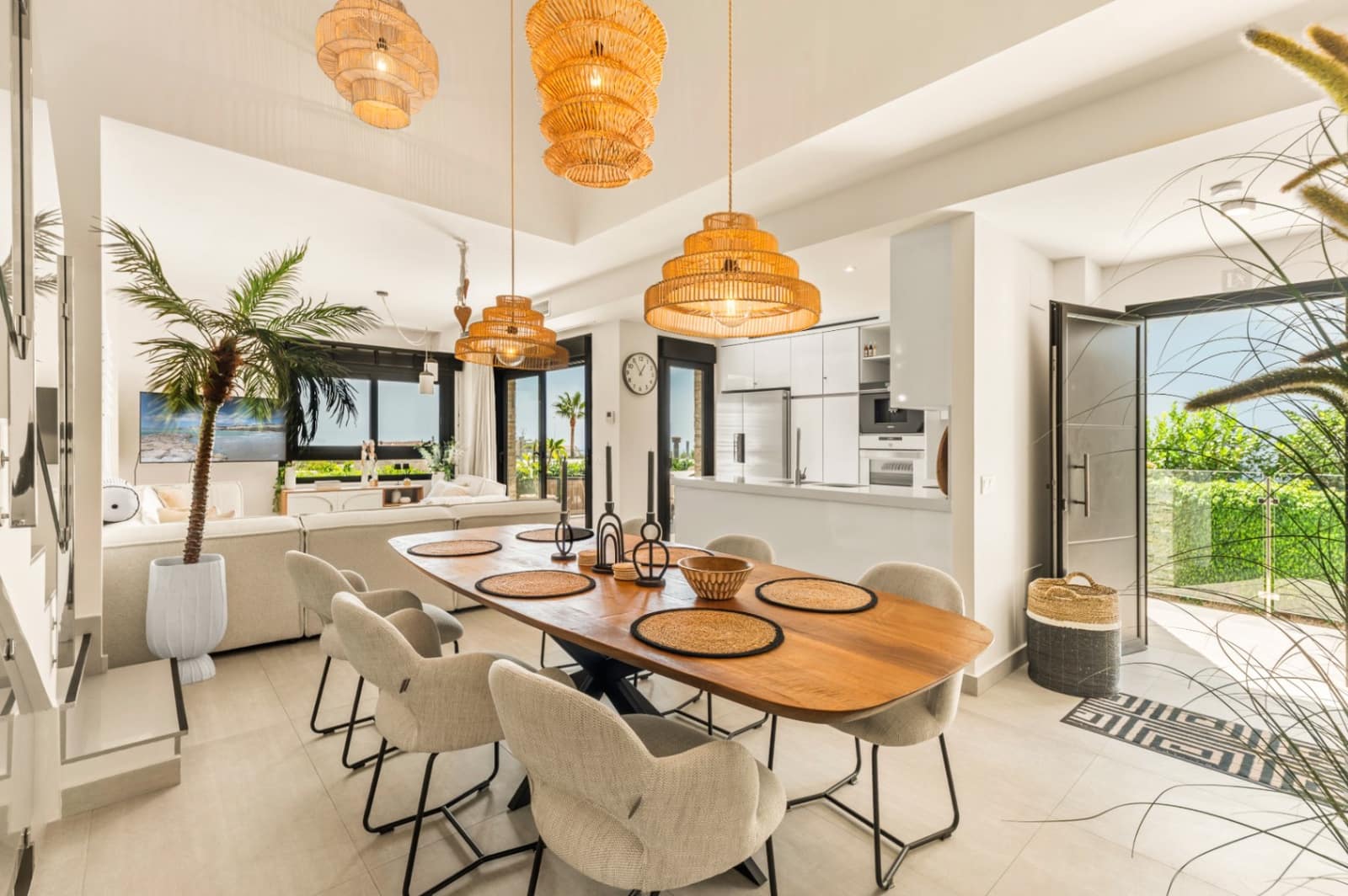 5 sypialnia Willa na sprzedaż w Polop z basenem garażem - 675 000 € (Ref: 9993680)