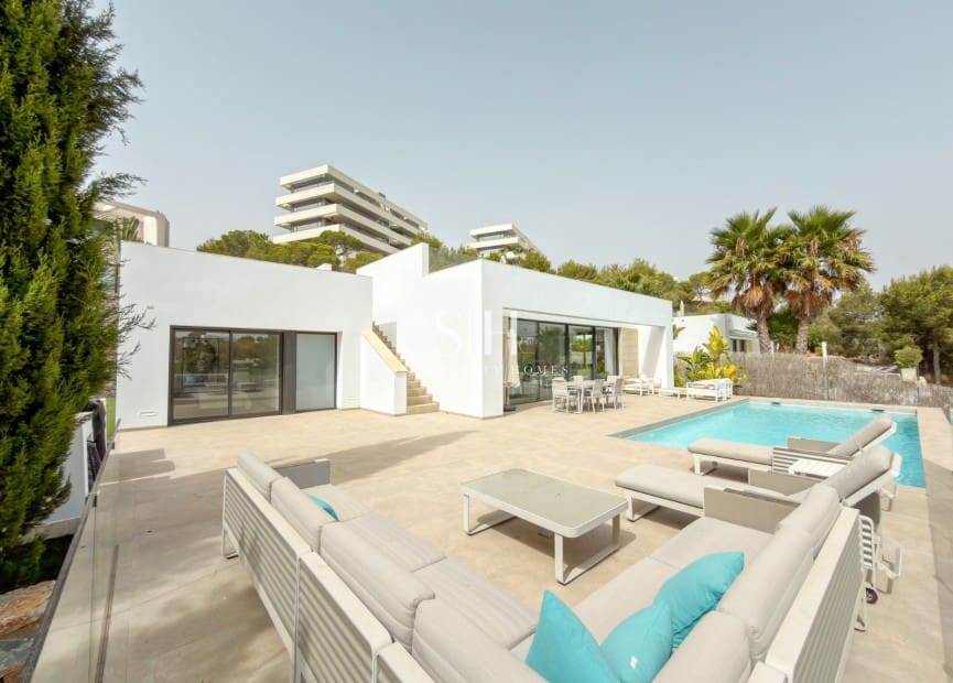 3 quarto Moradia para venda em Las Colinas Golf com piscina garagem - 995 000 € (Ref: 10001223)