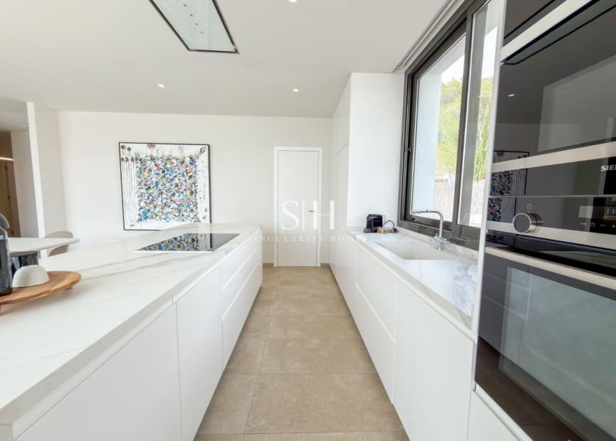 3 quarto Moradia para venda em Las Colinas Golf com piscina garagem - 995 000 € (Ref: 10001223)