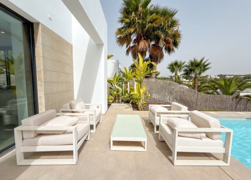 3 quarto Moradia para venda em Las Colinas Golf com piscina garagem - 995 000 € (Ref: 10001223)