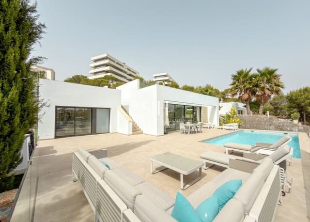 Chalet de 3 habitaciones en Las Colinas Golf, Orihuela en venta con piscina garaje - 995.000 € (Ref: 10001223)
