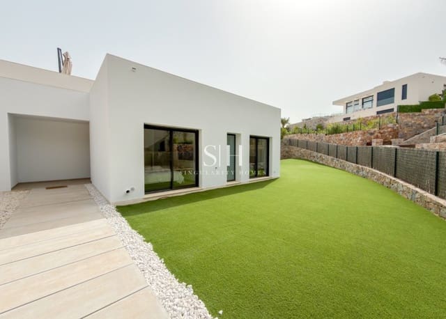 Chalet de 3 habitaciones en Las Colinas Golf, Orihuela en venta con piscina garaje - 995.000 € (Ref: 10001223)