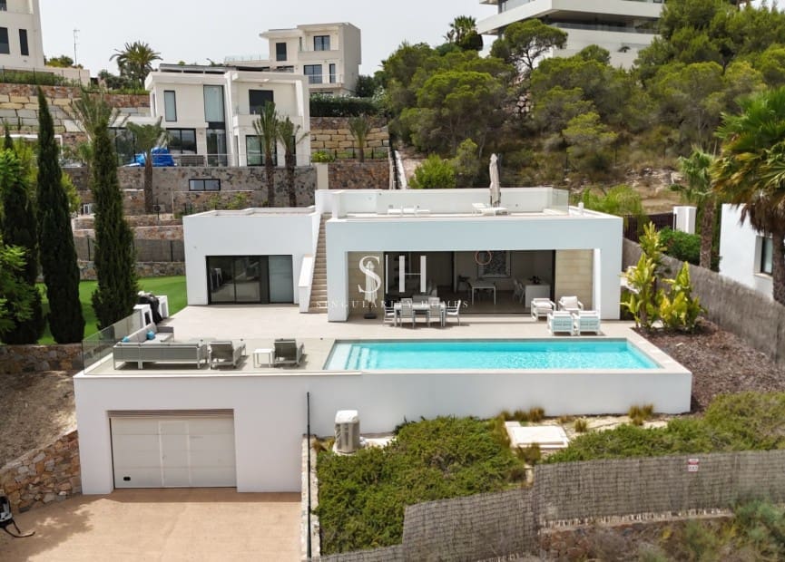3 quarto Moradia para venda em Las Colinas Golf com piscina garagem - 995 000 € (Ref: 10001223)