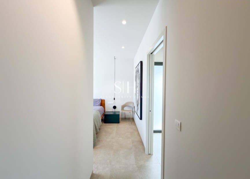 3 quarto Moradia para venda em Las Colinas Golf com piscina garagem - 995 000 € (Ref: 10001223)