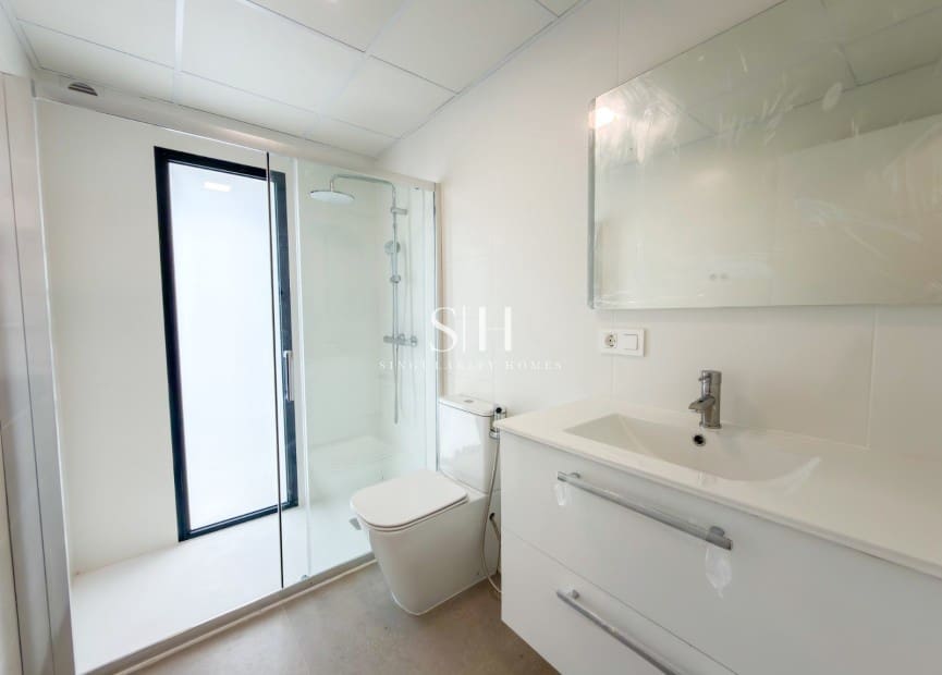 3 bedroom Villa for sale in La Siesta with pool garage - € 499,000 (Ref: 10002559)