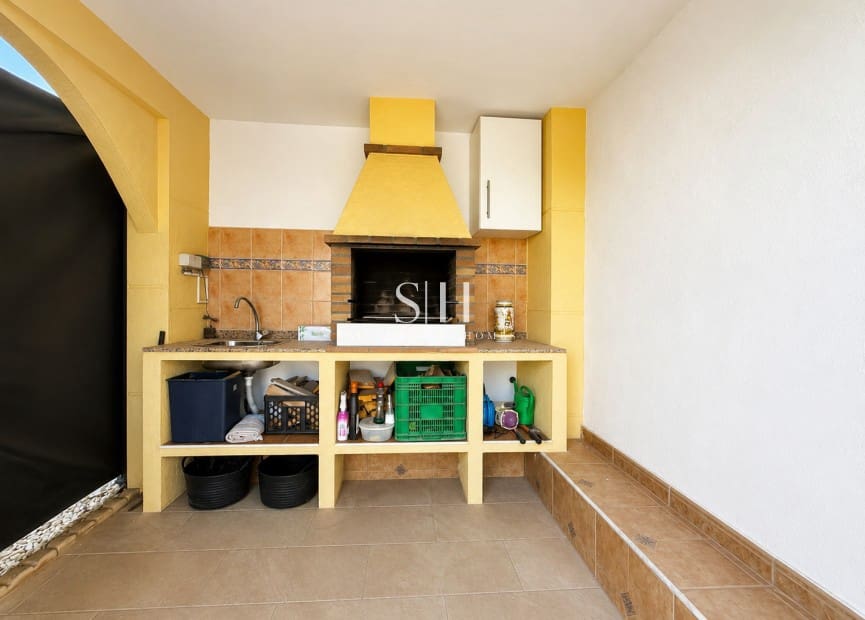 3 chambre Villa/Maison à vendre à Ciudad Quesada avec piscine garage - 450 000 € (Ref: 10006112)