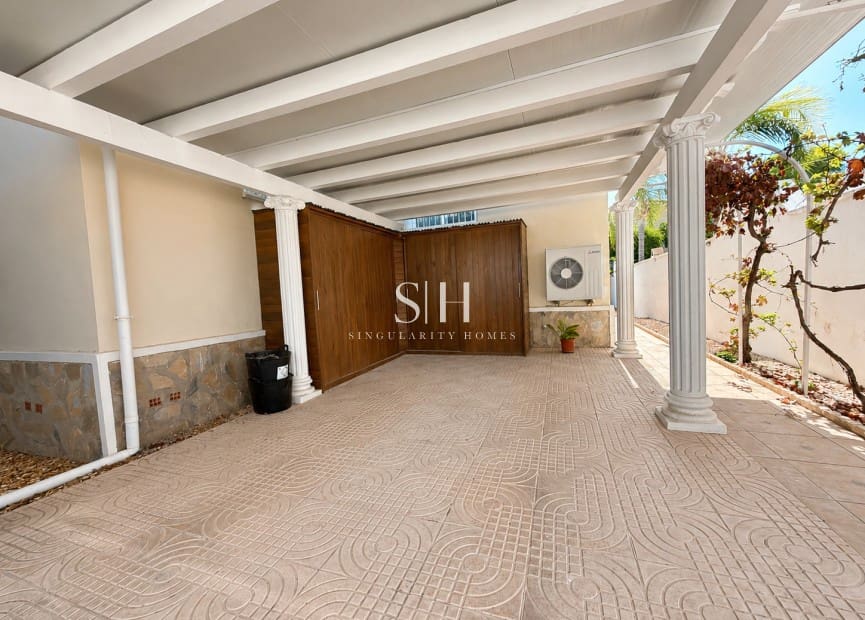 3 chambre Villa/Maison à vendre à Ciudad Quesada avec piscine garage - 450 000 € (Ref: 10006112)