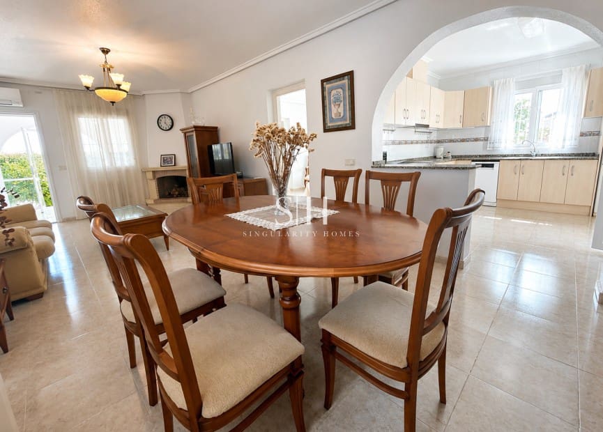 3 chambre Villa/Maison à vendre à Ciudad Quesada avec piscine garage - 450 000 € (Ref: 10006112)