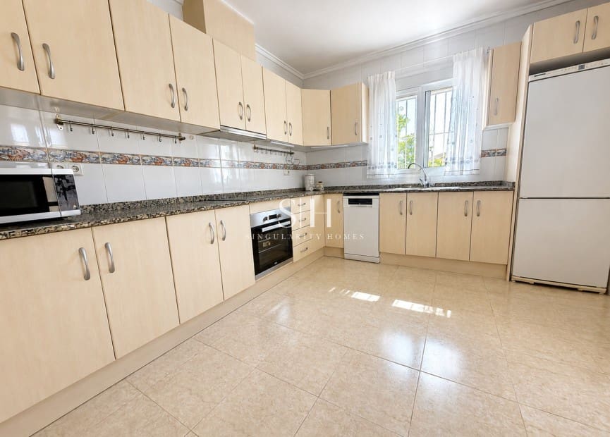 3 chambre Villa/Maison à vendre à Ciudad Quesada avec piscine garage - 450 000 € (Ref: 10006112)
