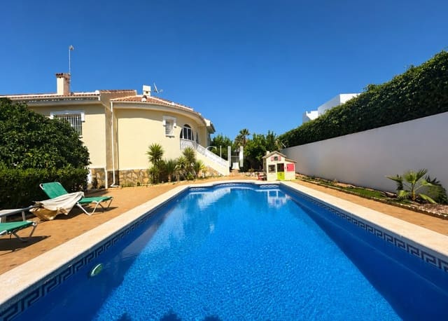 3 bedroom Villa for sale in Ciudad Quesada, Rojales with pool garage - € 450,000 (Ref: 10006112)