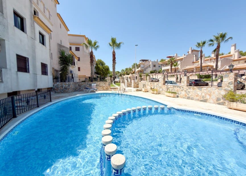 3 soveværelse Lejlighed til salg i Las Ramblas Golf med swimmingpool garage - € 310.000 (Ref: 10006131)