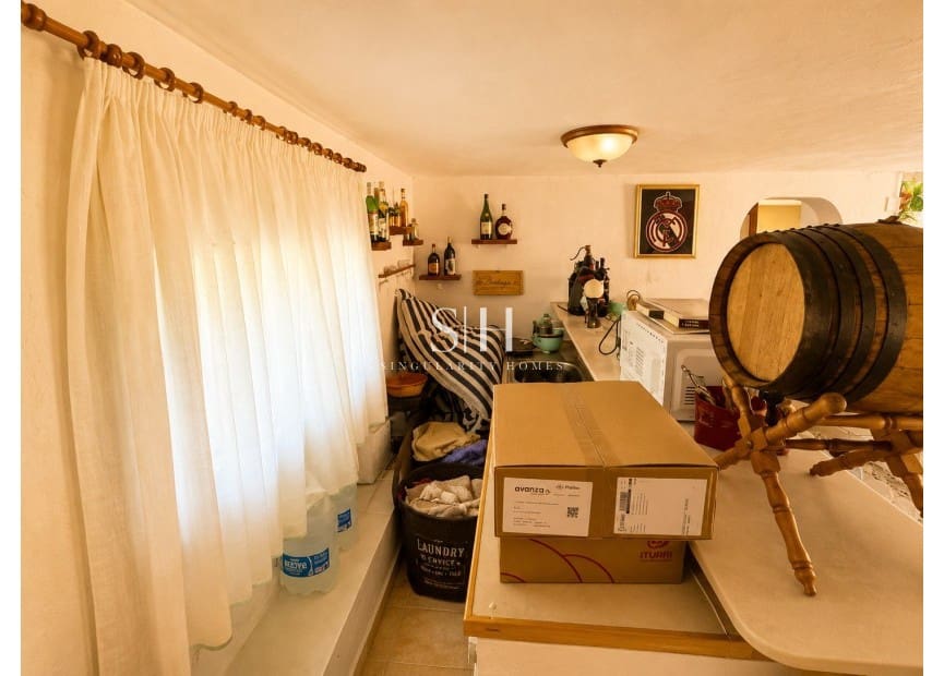 5 Zimmer Villa zu verkaufen in Torrevieja mit Pool Garage - 399.000 € (Ref: 10008101)