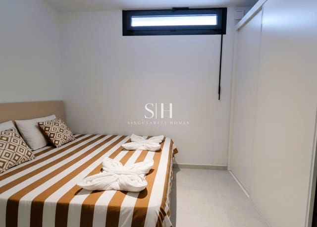 Chalet de 4 habitaciones en Lomas de Cabo Roig - Los Dolses, Orihuela en venta con piscina - 499.950 € (Ref: 10008102)