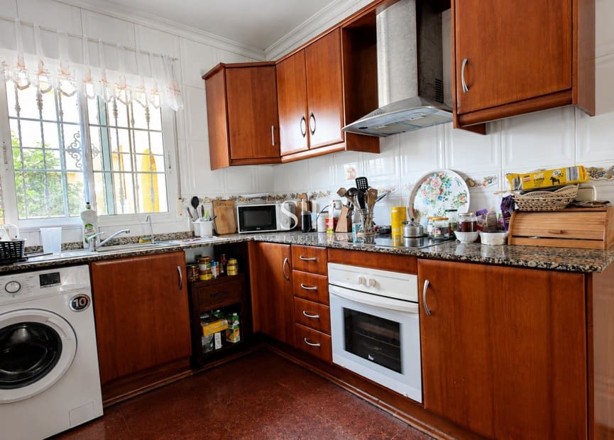 2 bedroom Apartment for sale in Orihuela Costa with pool garage - € 225,000 (Ref: 10011949)