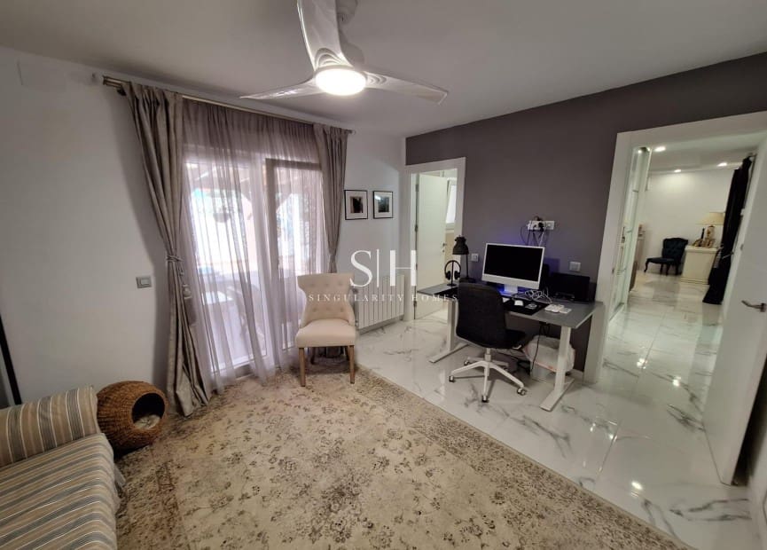 3 sovrum Villa till salu i Pinar de Campoverde med pool - 475 000 € (Ref: 10021601)