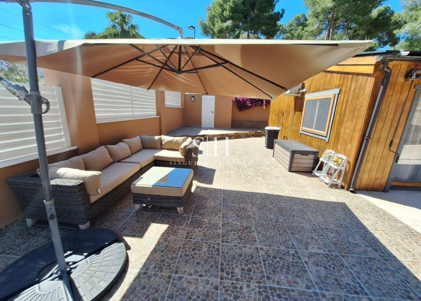 3 sovrum Villa till salu i Pinar de Campoverde med pool - 475 000 € (Ref: 10021601)