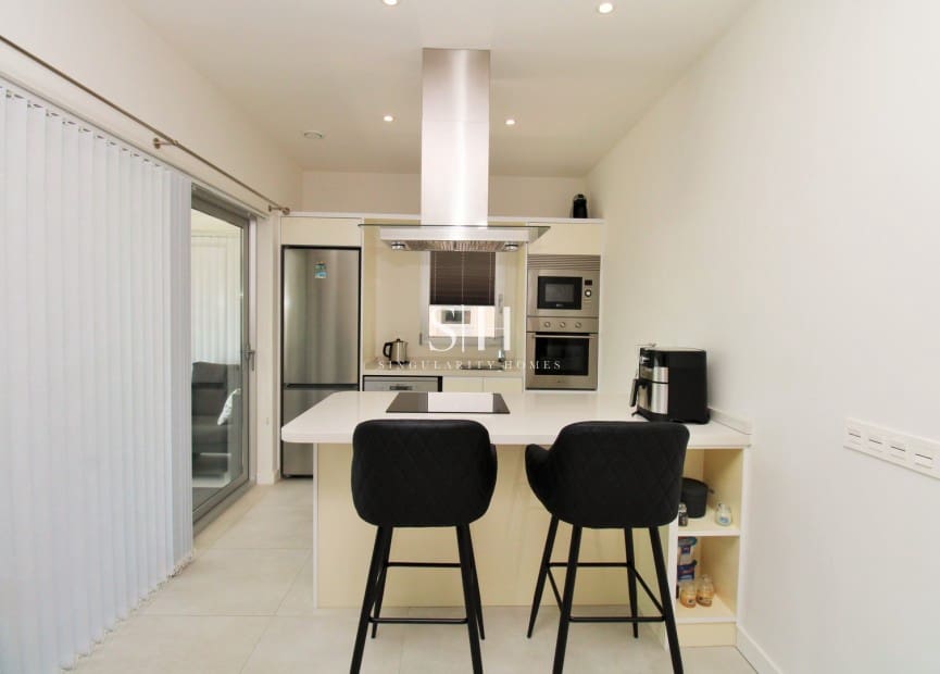Apartamento de 2 habitaciones en Los Dolses en venta con piscina garaje - 249.950 € (Ref: 10021604)