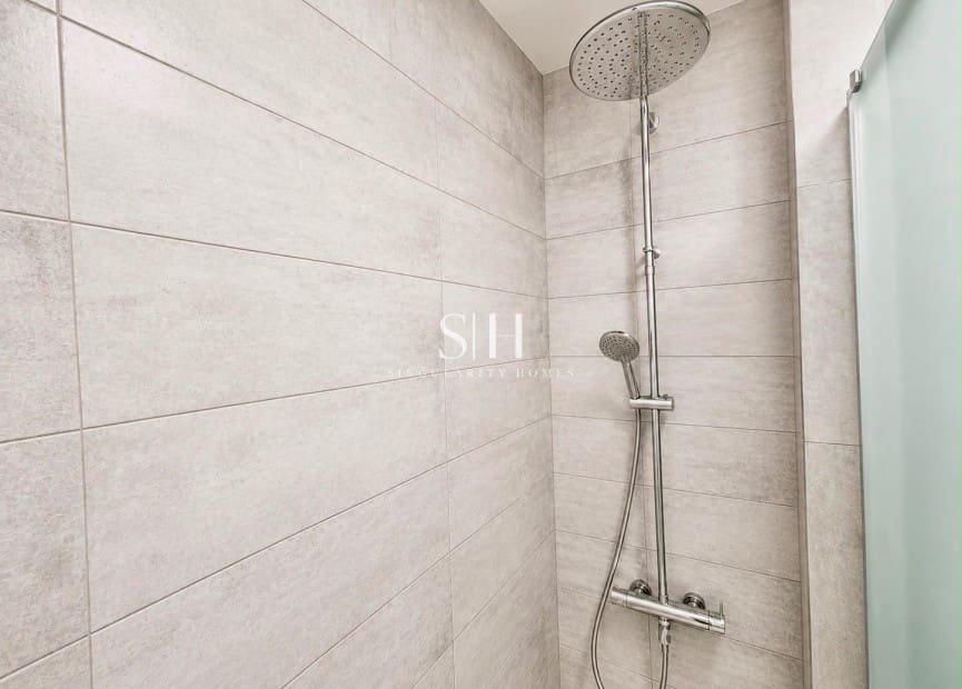 4 slaapkamer Appartement te koop in Guardamar del Segura met garage - € 195.000 (Ref: 10021605)