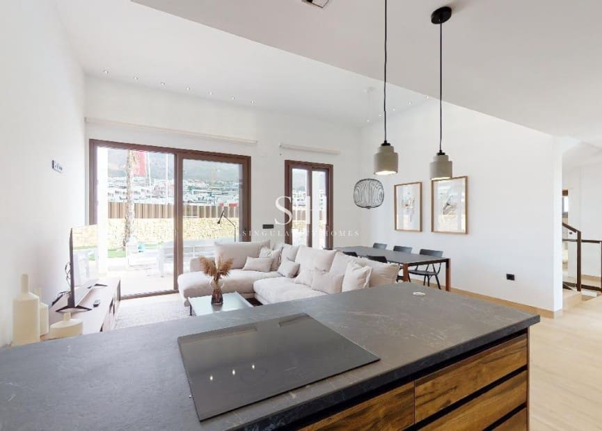 4 sypialnia Willa na sprzedaż w Finestrat z basenem - 859 000 € (Ref: 10026547)
