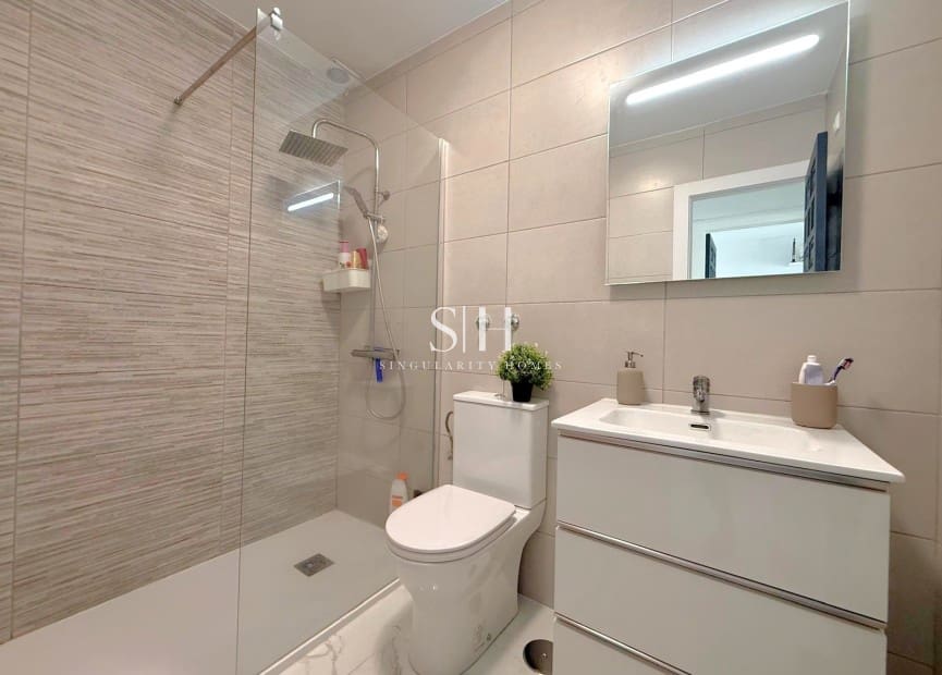 4 Zimmer Haus zu verkaufen in Villamartin mit Pool - 325.000 € (Ref: 10026555)