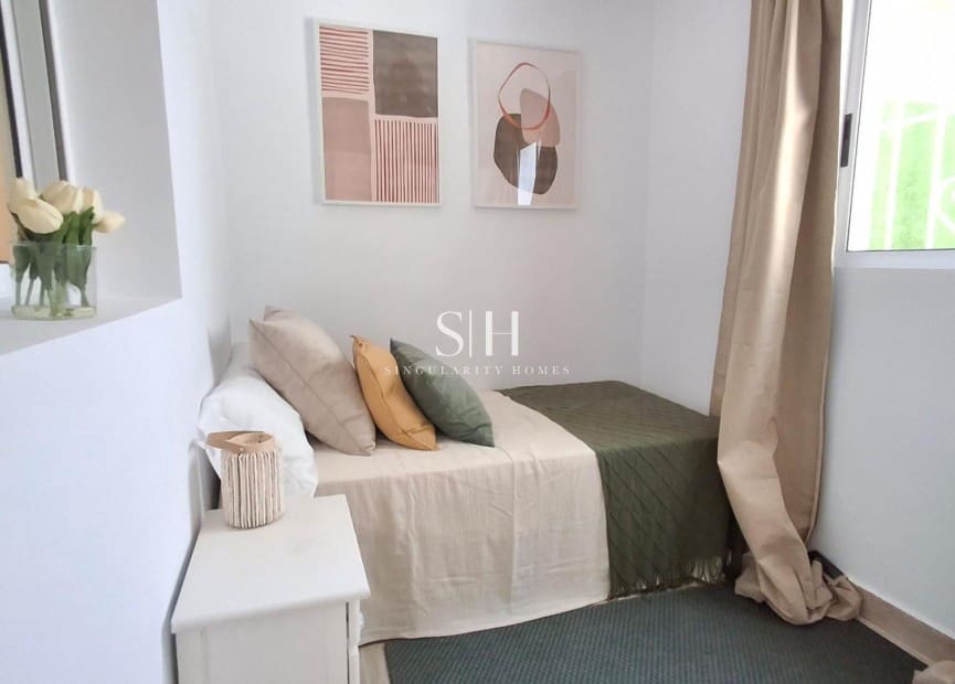 Casa de 3 habitaciones en Playa Flamenca en venta - 204.000 € (Ref: 10026560)